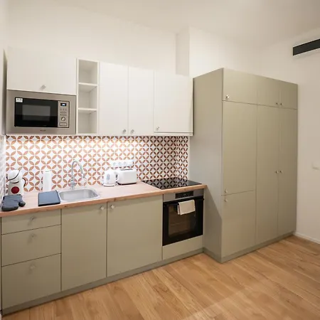 Apartment I Got 5 On It #2 - Brand New By Pink Flamingo